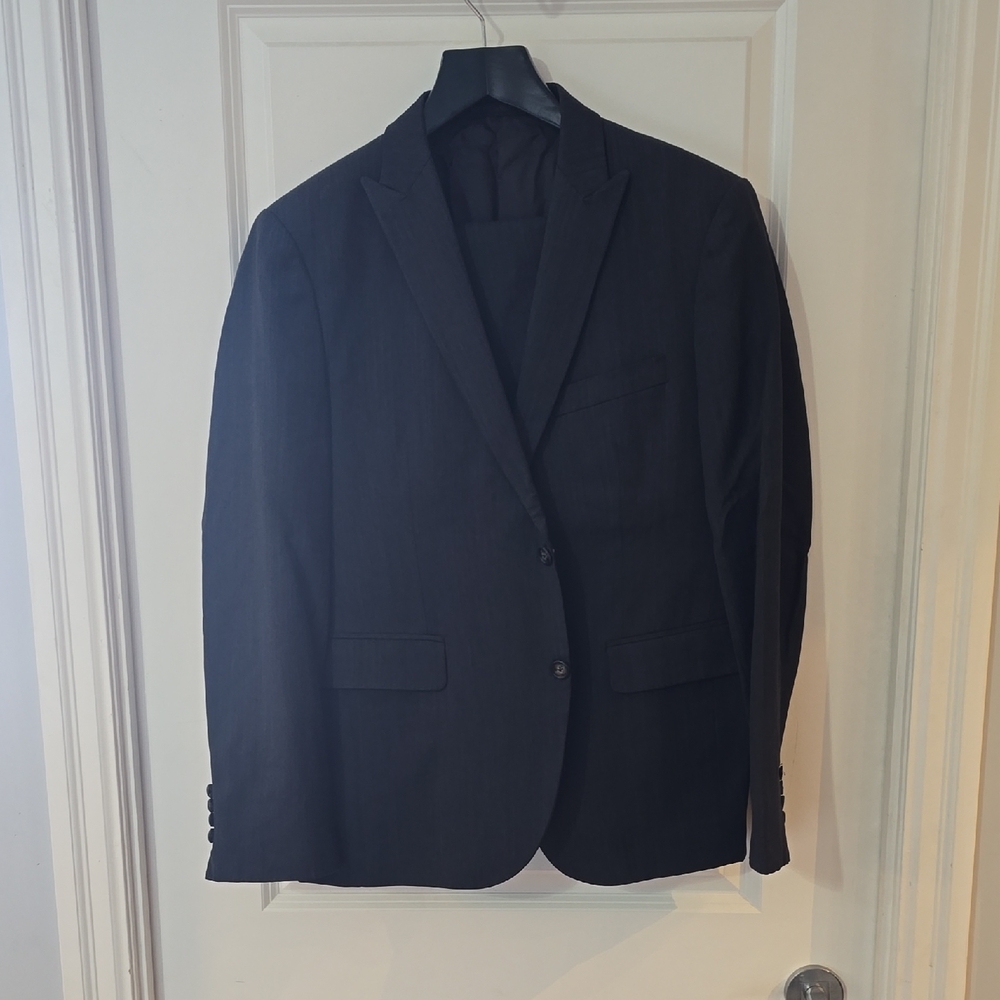 Classic Charcoal Men's 2 Piece Suit